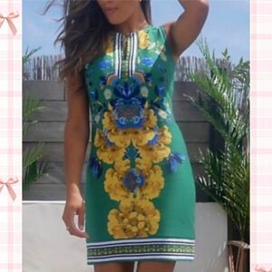 New York & Company Green Floral Mini Dress